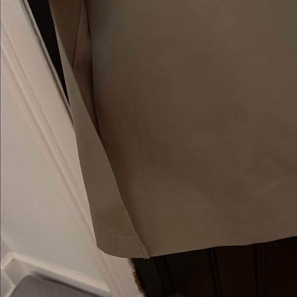 Muji Beige Trench Coat - Picture 5 of 5